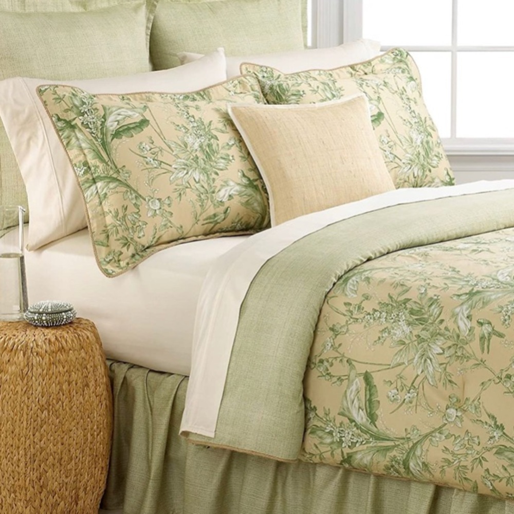 Ralph Lauren Grand Isle Green Comforter + 2 Shams